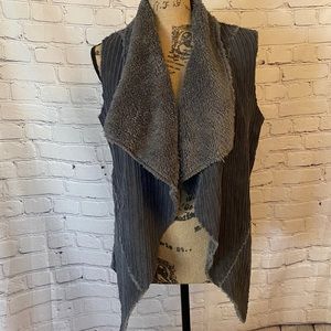 Cardigan Vest